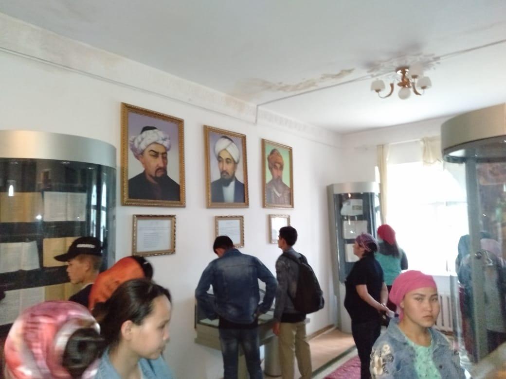 Түркістан облысының киелі жерлеріне саяхат