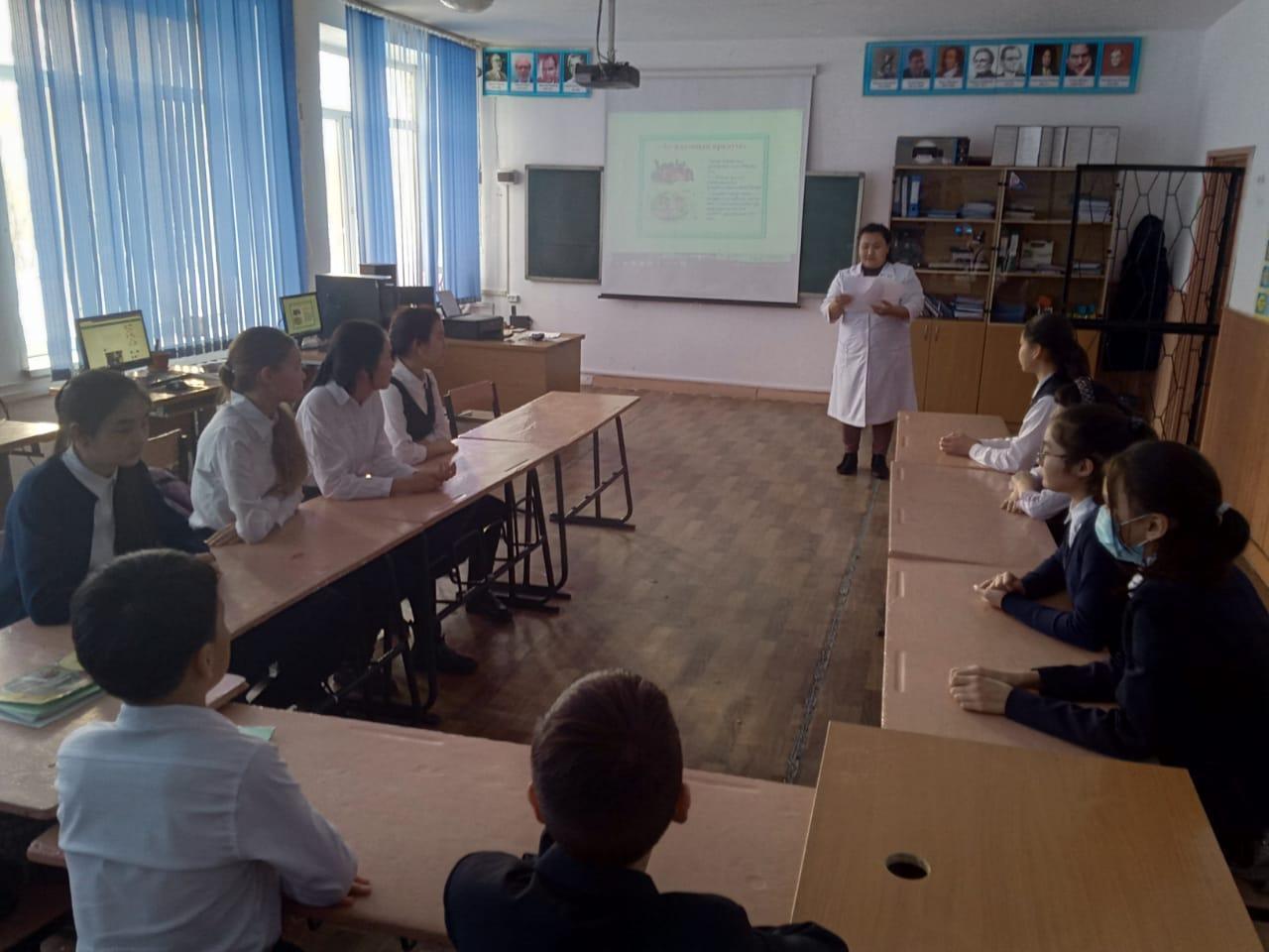 Сакен Сейфуллин атындағы шағын орталықты орта мектебі бойынша "Мектеп асханасы" республикалық акциясын барысында өткізілген іс-шара